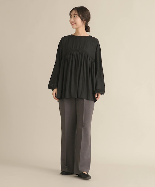 『スタッフ企画』センタープレスフレアパンツ