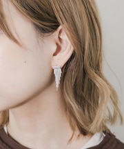 メタルフリンジピアス