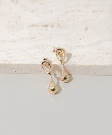 ニュアンスメタルサークルドロップピアス