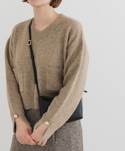 F by ROSSO Vネック釦デザインニット