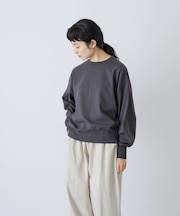 オープンエンドクルーネックプルオーバー