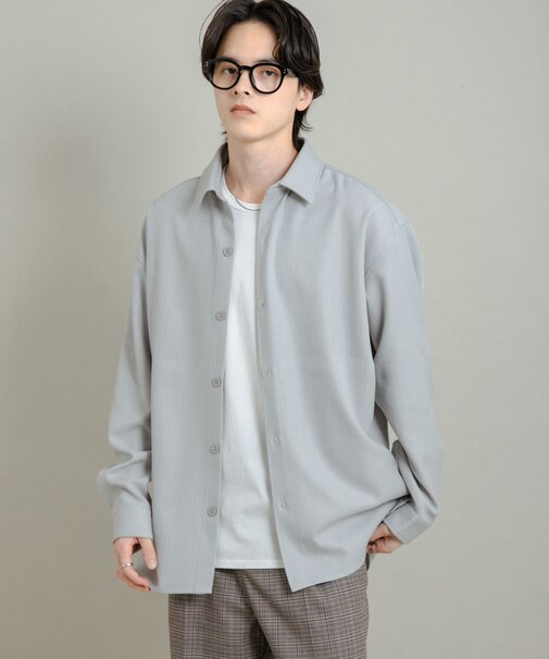 『UR TECH』ヘリンボーンレギュラーカラーシャツ