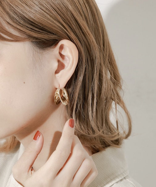 メタルボリュームエッジフープピアス