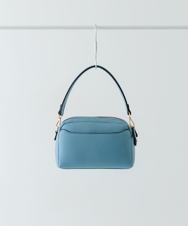 フロントポケットショルダーバッグ