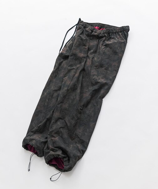 『URTECH』ナイロンタッサーウォームトラウザー