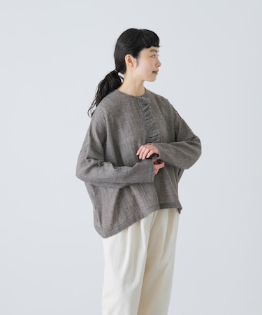 ウールワイドフリルプルオーバー