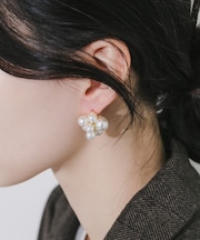 パールボリュームピアス