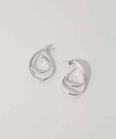 ニュアンスメタルレイヤードフープピアス