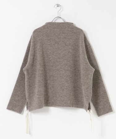 ウールループボトルネックプルオーバー
