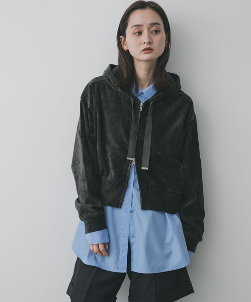 ベロアジップフーディ