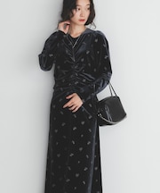 ベロアシャーリングドレス