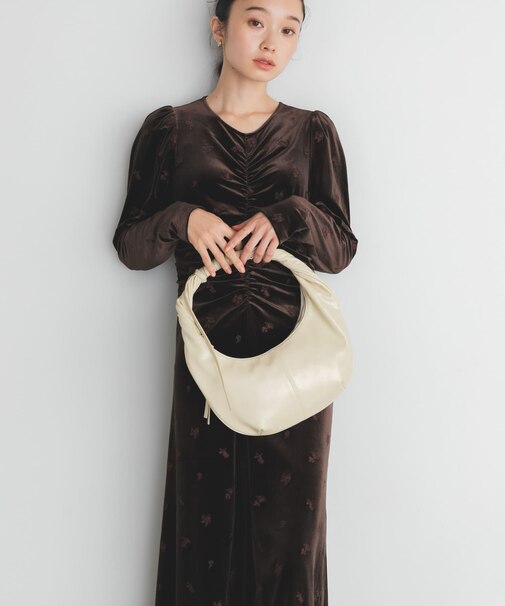 ベロアシャーリングドレス