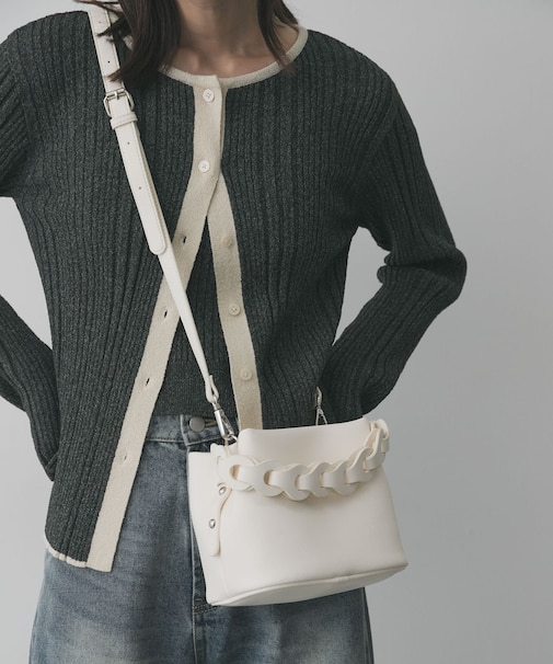 チェーンハンドルパフバッグ