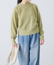 アルパカクルーネックニット