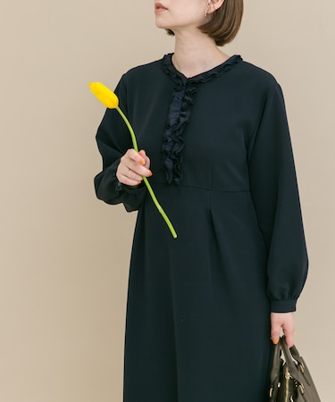 『WEB／一部店舗限定』フリルカラーウエストマークワンピース