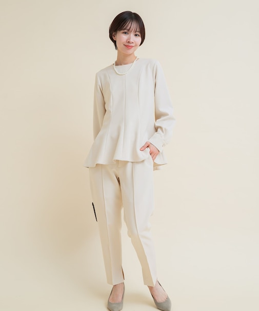 『WEB／一部店舗限定』『SHORT／TALLサイズあり』ペプラムブラウス+テーパードパンツ