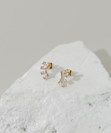 ミニビジューピアス