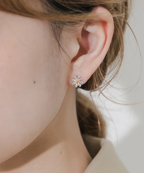 ミニフラワーピアス