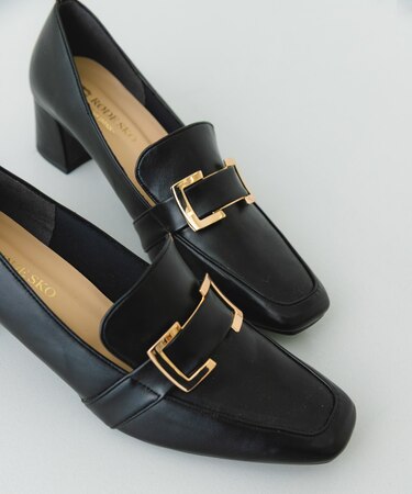 『MADE IN JAPAN』 4.5センチメタルヒールパンプス