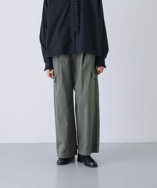 ユーティリティーイージーパンツ