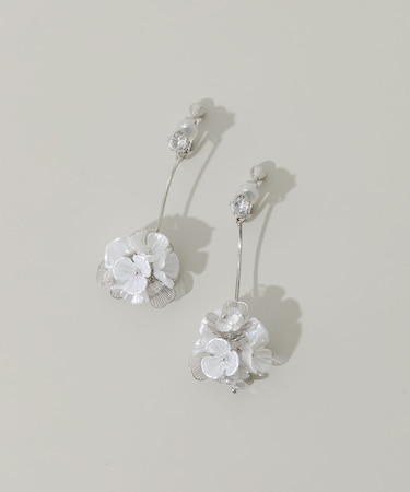 フラワーブーケイヤリング