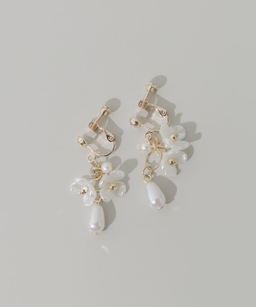 ドロップパールフラワーイヤリング