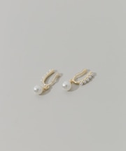 パールオメガイヤリング