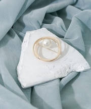 ニュアンスサークルポイントパールブローチ