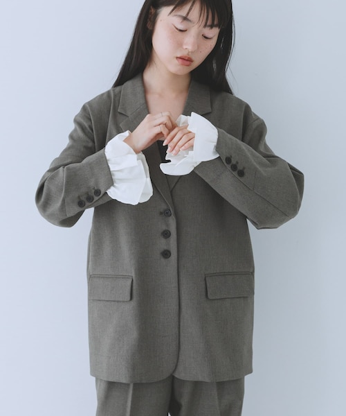 フリル付きブラックテーラードジャケット CLANE（クラネ） 即日発送 正規商品 アウター フリル テーラード