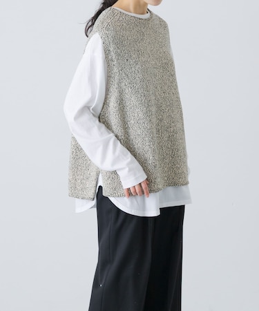 テープヤーンニットベスト