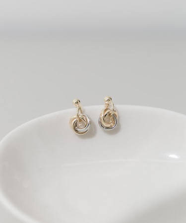 レイヤードサークルミニピアス