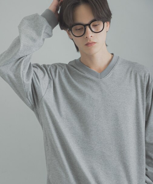 ライトカットメルトンVネックプルオーバー
