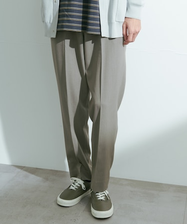 『UR TECH』完声 テーパードトラウザー