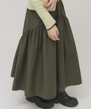 ボリュームミディスカート