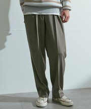 『UR TECH』完声2タックワイドトラウザー