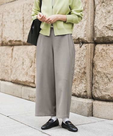 『UR TECH』完声9分丈ワイドパンツ