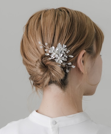 メタルフラワーモチーフヘアクリップ