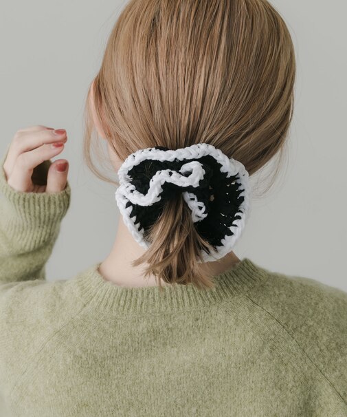 バイカラーニットシュシュ