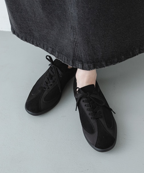 『抗菌／消臭』コンビジャーマントレーナースニーカー