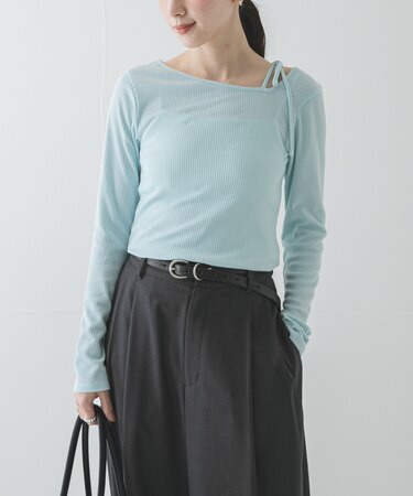 カットアウトリボントップス