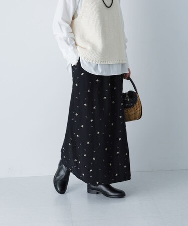 ツバメ刺繍ラップスカート