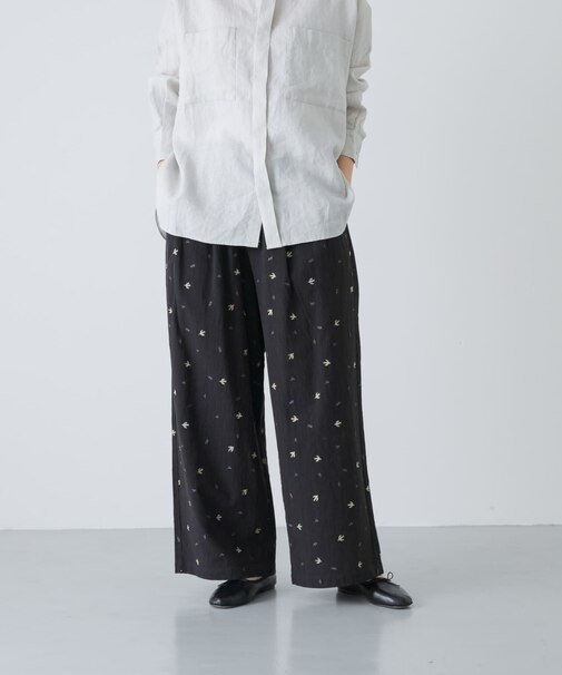 ツバメ刺繍イージーパンツ