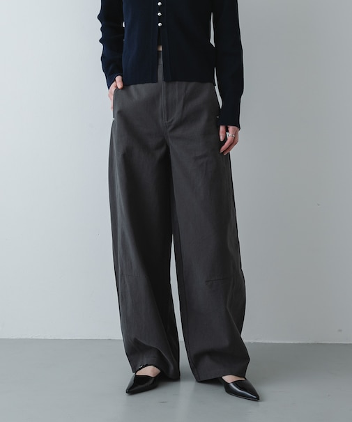 バレルレッグチノパンツ