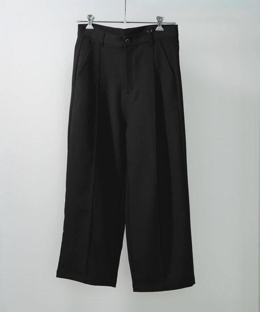 『撥水／防花粉』SKIN Proofタックワイドパンツ