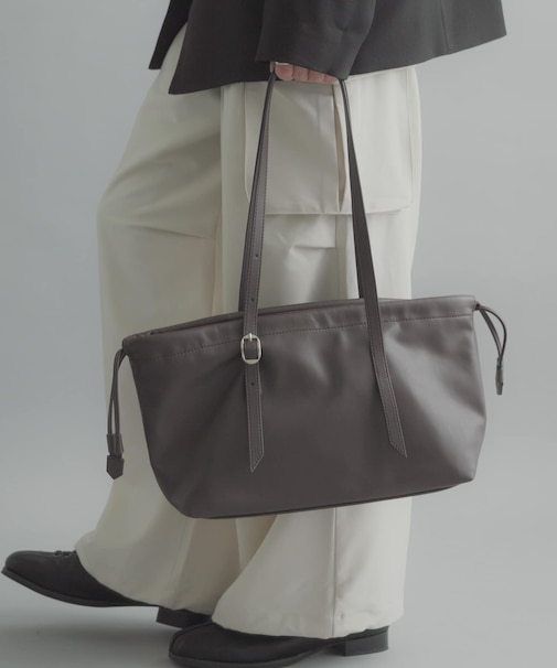 ロングハンドルキンチャクショルダーバッグ