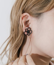 ビーズフラワーイヤリング