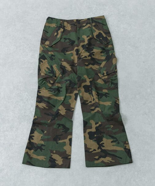 URBAN RESEARCH iD 3-D CUTTING CARGO PANTS