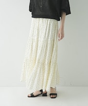 ギャザーティアードドットスカート