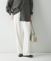 サテンイージーセミフレアパンツ