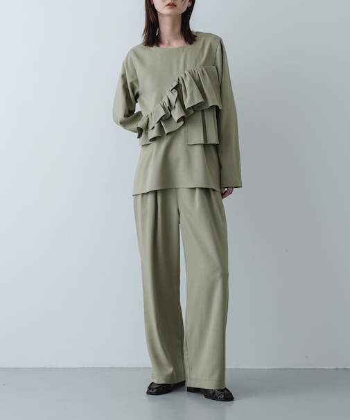 フリルトップパンツセットアップ